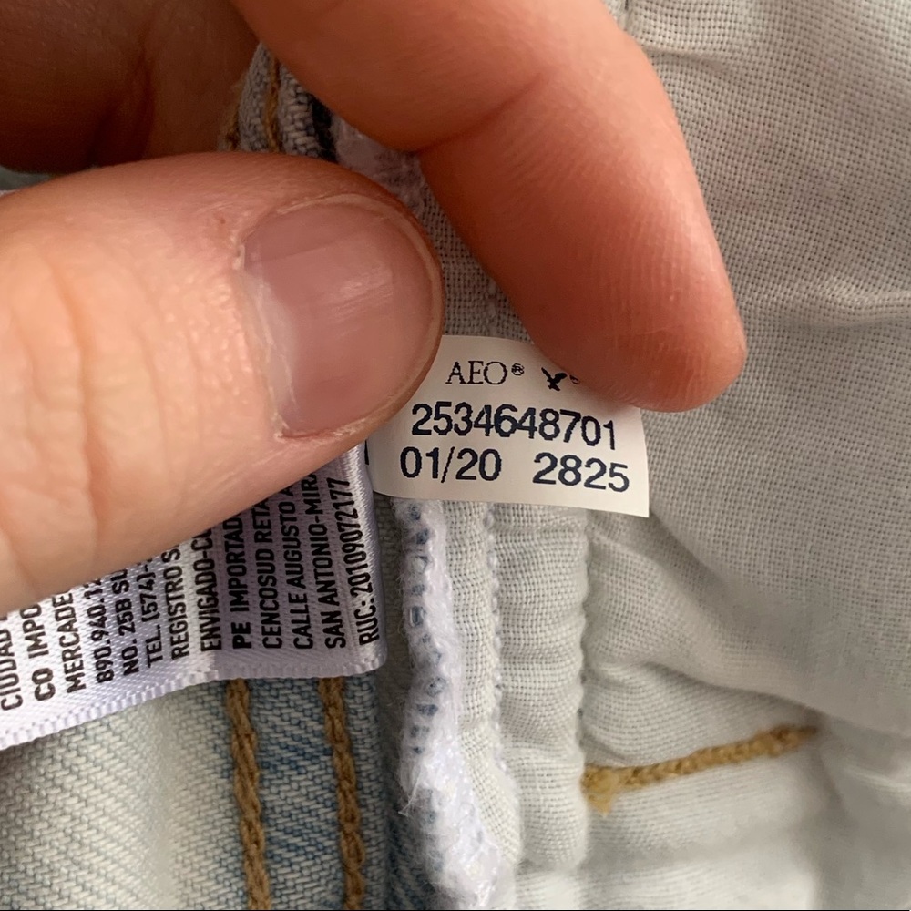 AE Cropped Jean Jacket - Picture 8 of 8